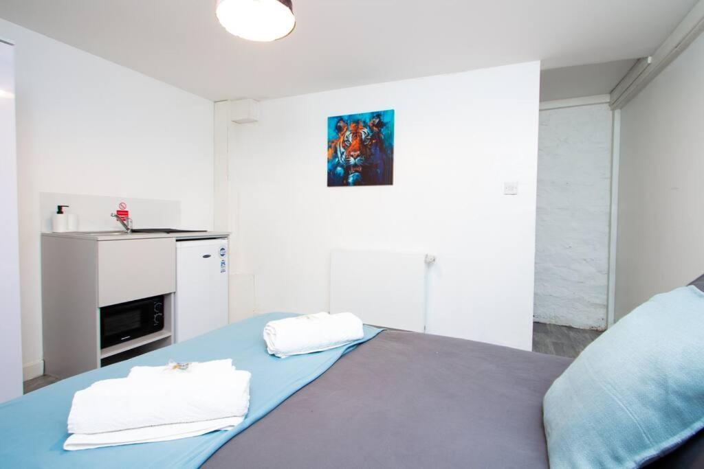 Suite 2 - Stylish Private Room In A Shared House Sheffield Exterior foto